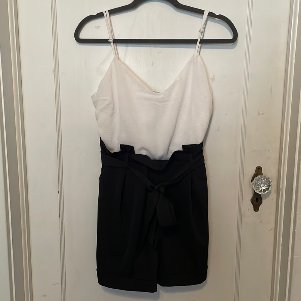 ReVamped Shorts Jumpsuit Juniors Size Large Black / White Colorblock